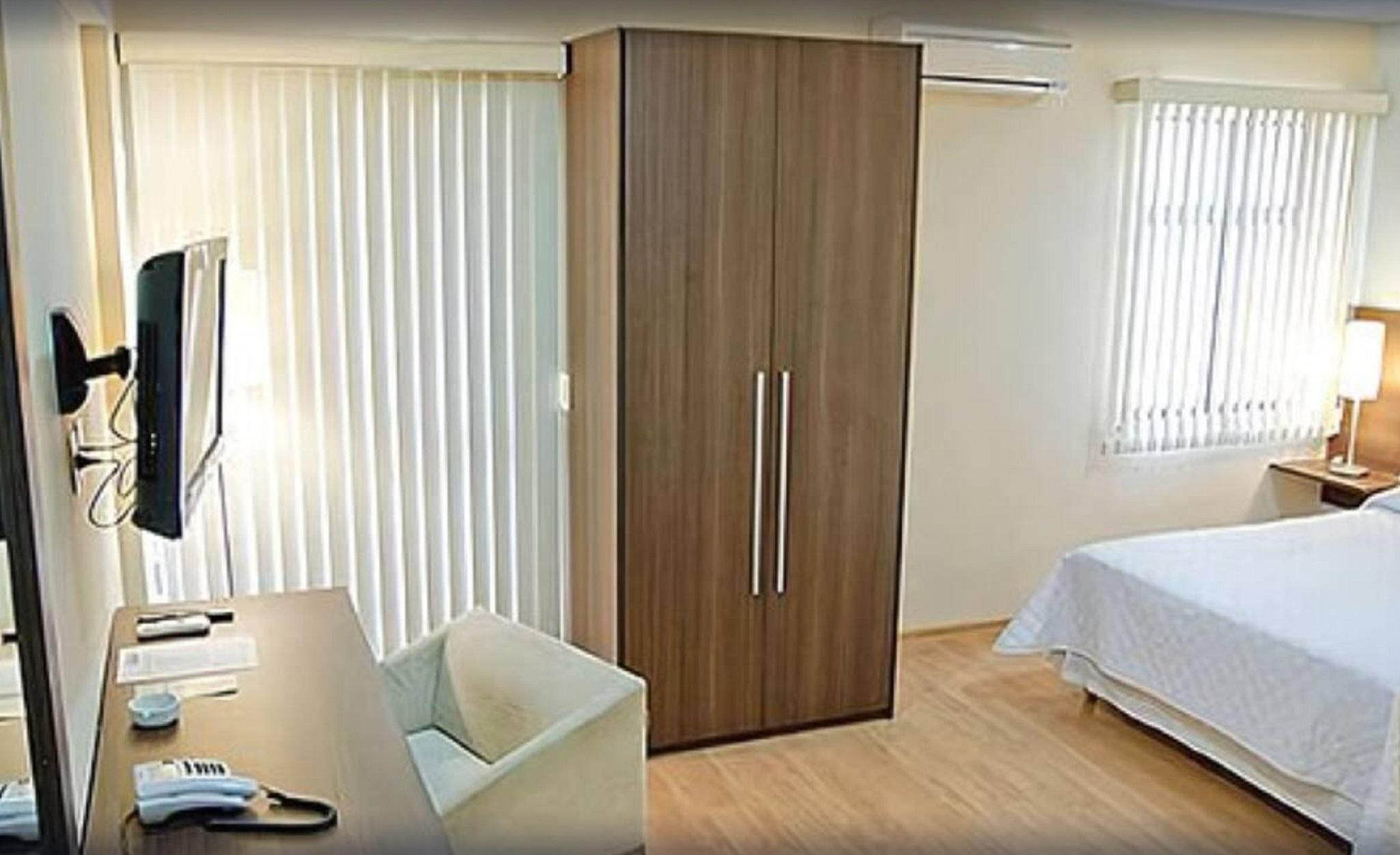 Mont Blanc Apart Hotel Нова-Ігуасу Екстер'єр фото