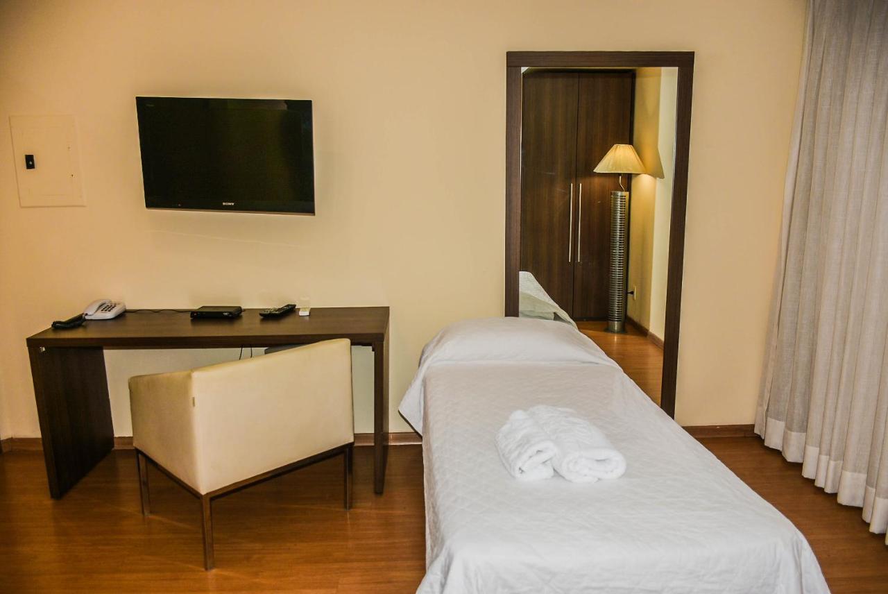 Mont Blanc Apart Hotel Нова-Ігуасу Екстер'єр фото